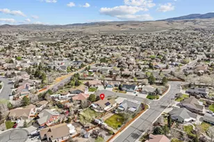 7815 Almeria Ct, Sparks, NV 89436 - Photo 2