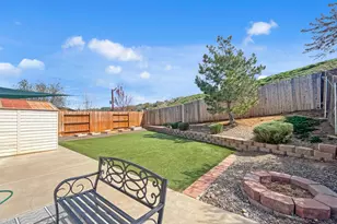 8330 Halladale Dr, Reno, NV 89506 - Photo 16