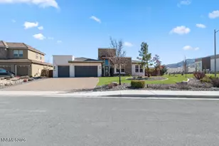 100 Scott Ct, Verdi, NV 89439 - Photo 2