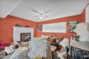 3035 Everett Dr, Reno, NV 89503 - Photo 16