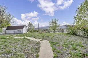 3035 Everett Dr, Reno, NV 89503 - Photo 46