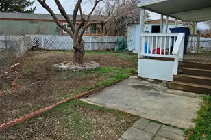 1234 Kingslane Ct, Gardnerville, NV 89410 - Photo 2