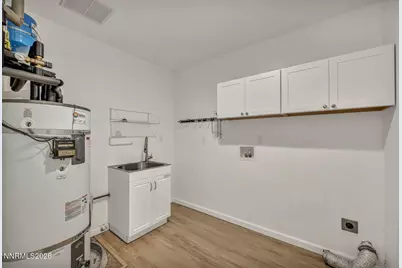 3325 E Hidden Valley Drive, Reno, NV 89502 - Photo 30