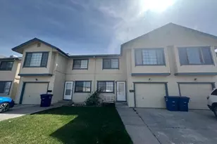 861 W Center St, Fallon, NV 89406 - Photo 2