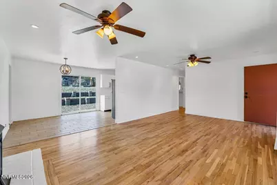 8704 Aquifer Way, Reno, NV 89506 - Photo 10