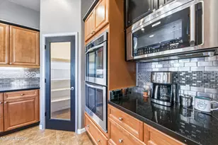 7480 Desert Plains Dr, Sparks, NV 89436 - Photo 10