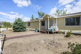 1850 E 10th St, Silver Springs, NV 89429 - Photo 8