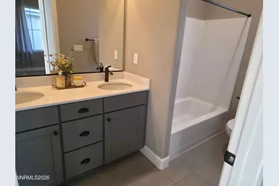 11541 Hacienda Ridge Way, Sparks, NV 89441 - Photo 16