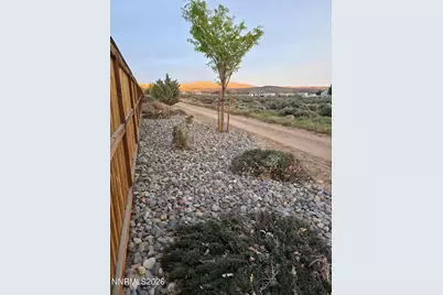 11541 Hacienda Ridge Way, Sparks, NV 89441 - Photo 26