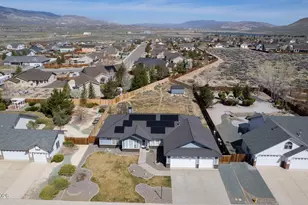 1140 Country Club Dr, Minden, NV 89423 - Photo 20