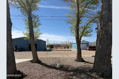 100 Larson Boulevard, Round Mountain, NV 89045 - Photo 38