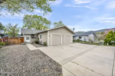 367 Sarah Drive, Carson City, NV 89706 - Photo 2