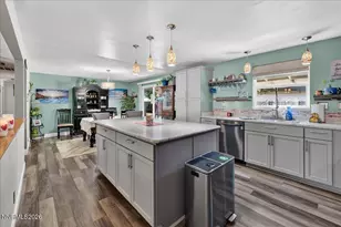 1890 Lander St, Reno, NV 89509 - Photo 14