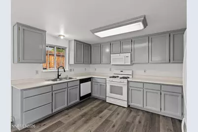 1790 Bobarly Court, Carson City, NV 89706 - Photo 6