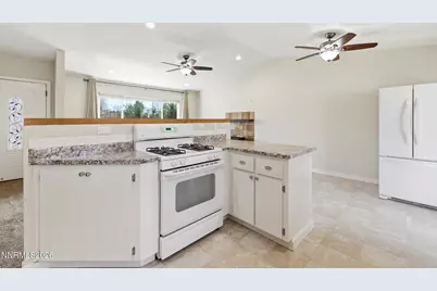 1336 Honeybee Lane, Gardnerville, NV 89460 - Photo 8