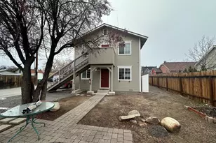 524 Cheney St, Reno, NV 89502 - Photo 2