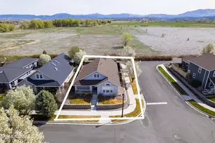 1349 Mountain Ash Way, Gardnerville, NV 89410 - Photo 8