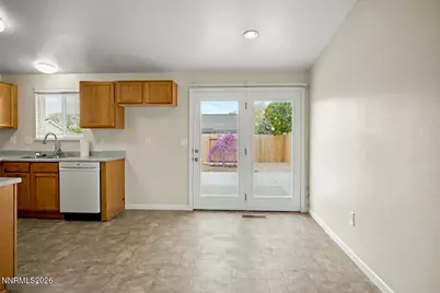 422 Bramble Drive, Fernley, NV 89408 - Photo 6