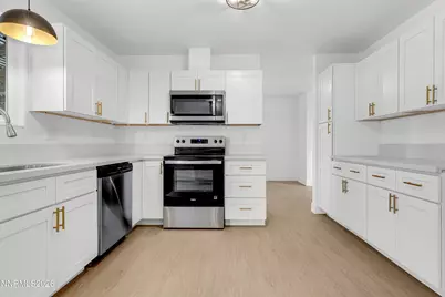 2560 Valmar Place, Reno, NV 89503 - Photo 16