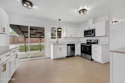 2560 Valmar Place, Reno, NV 89503 - Photo 1