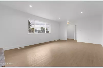 2560 Valmar Place, Reno, NV 89503 - Photo 8