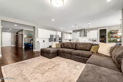 1697 Crescent Pointe Court, Reno, NV 89523 - Photo 10