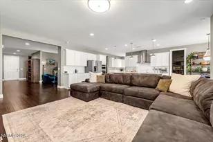 1697 Crescent Pointe Ct, Reno, NV 89523 - Photo 10