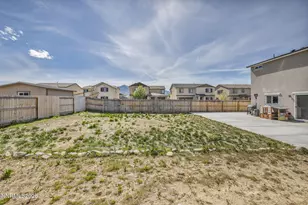 8982 Wolf River Dr, Reno, NV 89506 - Photo 56