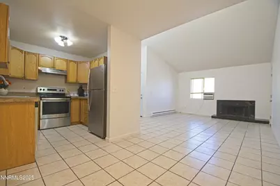 2375 Tripp Dr #A61-10, Reno, NV 89512 - Photo 4