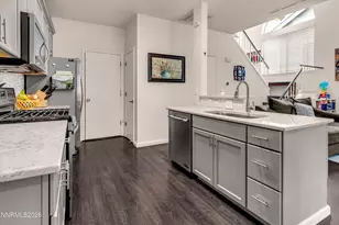 4336 Leeward Ln, Reno, NV 89502 - Photo 14