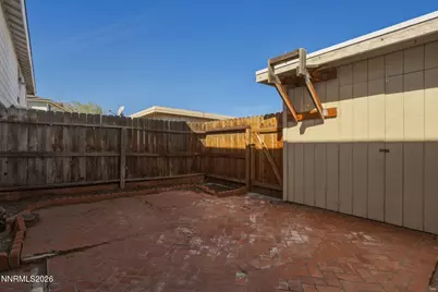 585 Smithridge Park, Reno, NV 89502 - Photo 28