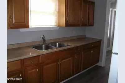 1018, 1016, 1018-1/2 E Street, Sparks, NV 89431 - Photo 6