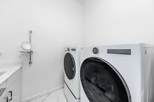 2402 Iron Square Dr, Reno, NV 89521 - Photo 18