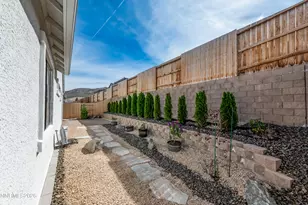 2402 Iron Square Dr, Reno, NV 89521 - Photo 20