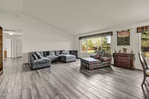 25 Desert Peak Ct, Sparks, NV 89441 - Photo 20