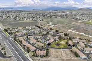 5695 Vista Luna Dr, Sparks, NV 89436 - Photo 24