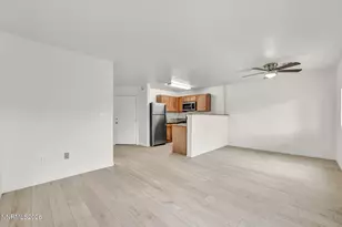 5695 Vista Luna Dr, Sparks, NV 89436 - Photo 4