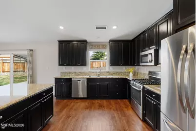 7450 Comet Court, Sparks, NV 89436 - Photo 18