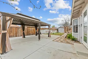 332 Woodside Ct, Dayton, NV 89403 - Photo 24