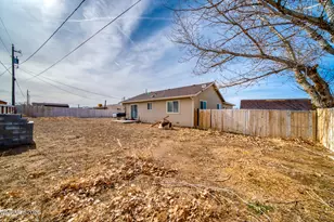 35 Buffalo Ln, Yerington, NV 89447 - Photo 24