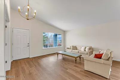 1870 Tess Way, Reno, NV 89511 - Photo 6