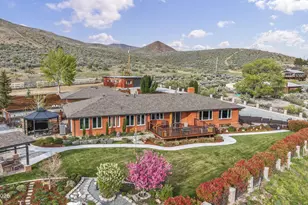 340 N Sutro Terrace, Carson City, NV 89706 - Photo 2