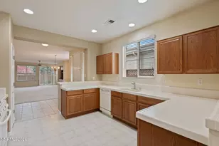 2037 Meritage Ct, Sparks, NV 89434 - Photo 10