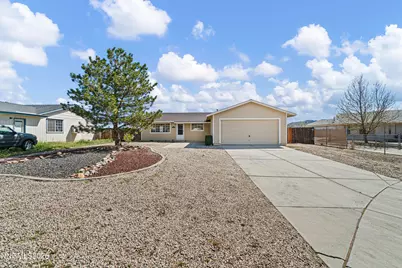 808 Brandy Court, Dayton, NV 89403 - Photo 2