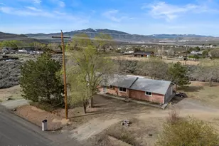 10675 Deodar Way, Reno, NV 89506 - Photo 32