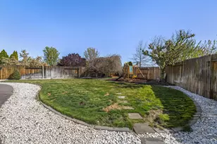 7410 Indian Springs Dr, Spanish Springs, NV 89436 - Photo 30