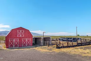 1915 Thomas Jefferson Ave, Battle Mountain, NV 89820 - Photo 8