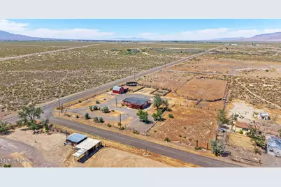 1915 Thomas Jefferson Avenue, Battle Mountain, NV 89820 - Photo 12