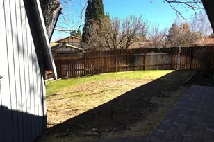 2205 Thomas Jefferson Dr, Reno, NV 89509 - Photo 20