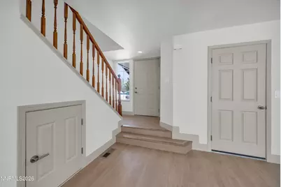 6850 Forsythia Way, Reno, NV 89506 - Photo 4